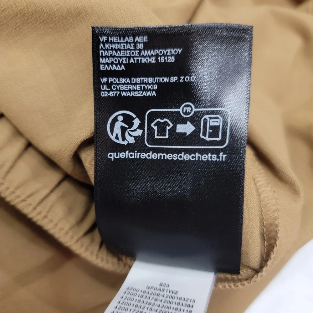 The North Face Mens Class V Belted Cargo Shorts Brown NF0A81WZ Small 7in Inseam